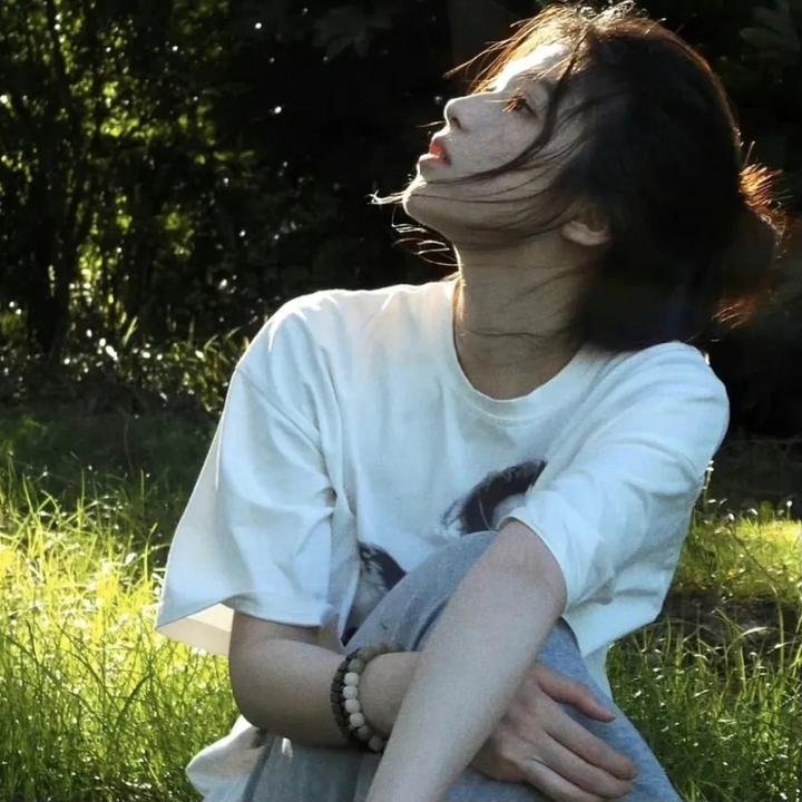 好麻烦,每天都要谈恋爱 海报